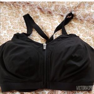 VS Knockout Sports Bra